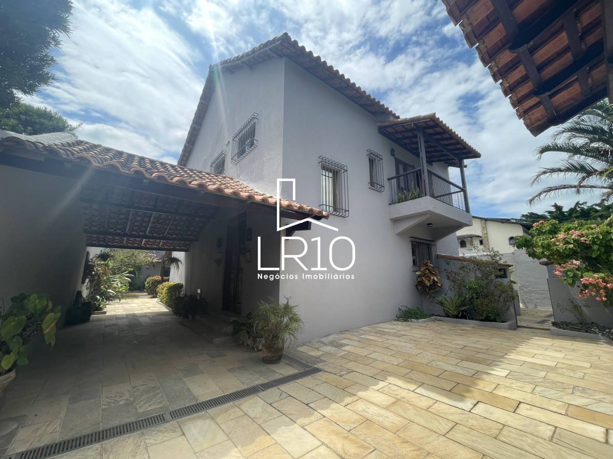 Casa em Condomínio na Barra da Tijuca – Localização Privilegiada!