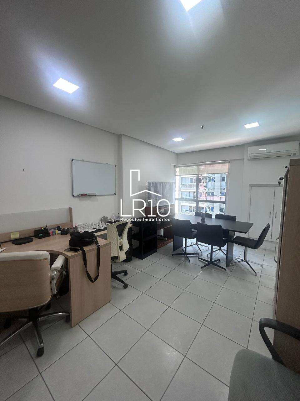 Escritório, no Office Tower em Rio de Janeiro, Barra da Tijuca